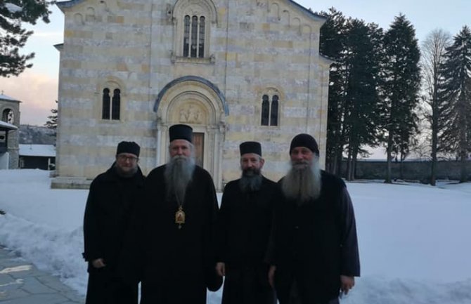 Vladika Joanikije u posjeti Kosovu i Metohiji