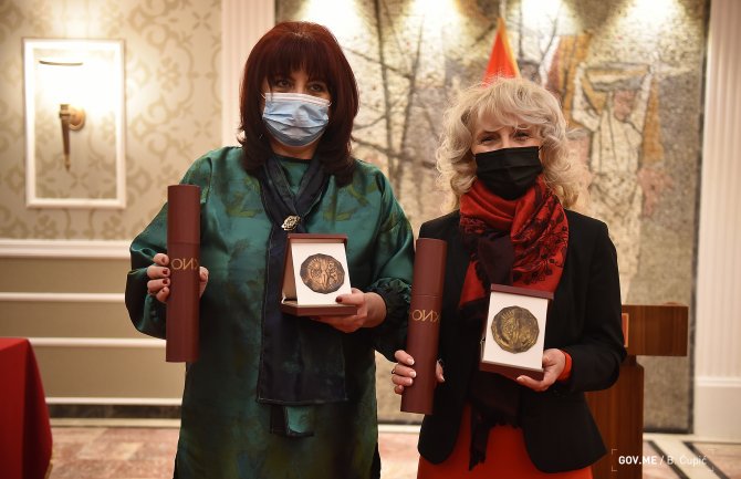 Snježani Bošković i Ermini Vlahović uručena nagrada 