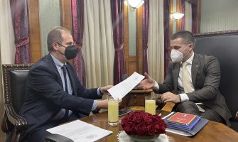 Zakon o povraćaju imovine u Valdanosu ponovo u Skupštini