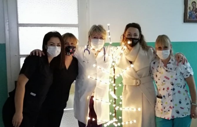 Odjeljenju pedijatrije Opšte bolnice Kotor donacija od hotela Čedi Luštica Bay