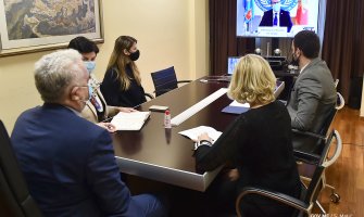 Krivokapić: Moramo sarađivati kao porodica da bismo obezbijedili hitnu, pravičnu i jednaku raspodjelu vakcina