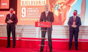 Đukanović: Niko nije sudio ni Markoviću ni Vladi, pobijedićemo u NK