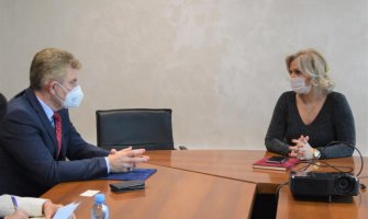 Borovinić Bojović:  Pored kovid pacijenata, uspostaviti bolje pružanje zdravstvenih usluga za ostale građane 