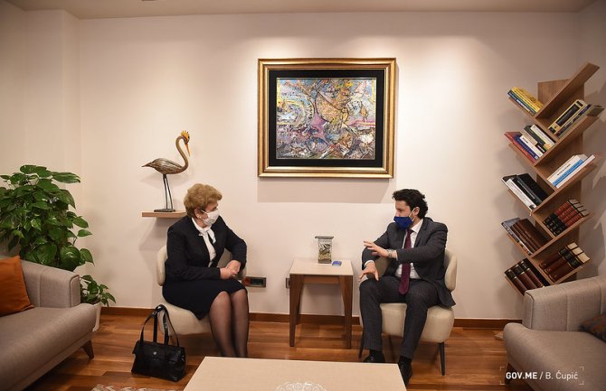  Bugarska želi da pomogne Crnoj Gori u procesu vakcinacije građana 