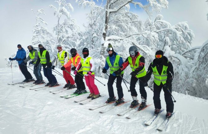 Prkatična nastava za studente na Bjelasici, skijanje funkcionalan i zabavan sport