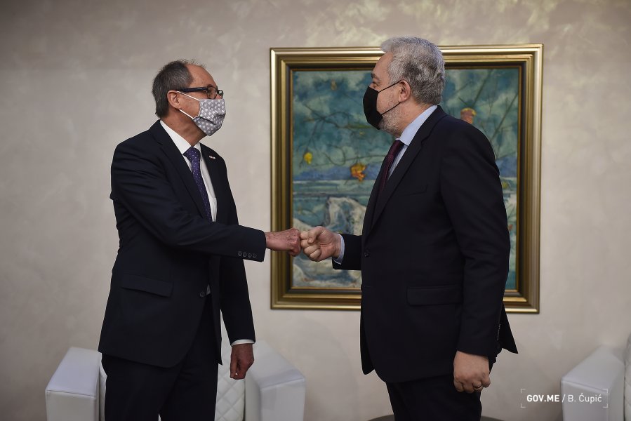 5090366563332974a47cfo