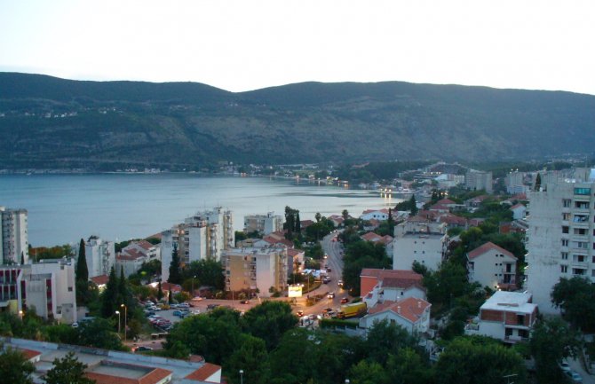 Za izbore u Herceg Novom listama po 30.407 eura