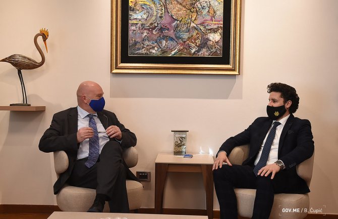 Crna Gora Zapadu šalje jasne signale demokratskih iskoraka