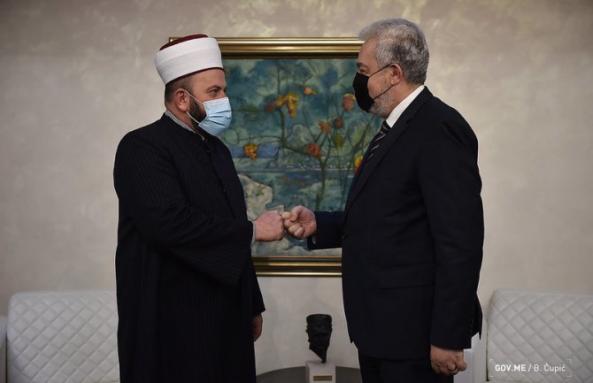 Krivokapić sa Fejzićem: IZ od Vlade očekuje razumijevanje i partnerski odnos