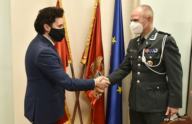  Raste podrška evroatlantskom putu Crne Gore