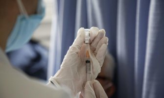 Vakcinacija u CG na oko 40 punktova, bolnice vakcinišu zaposlene