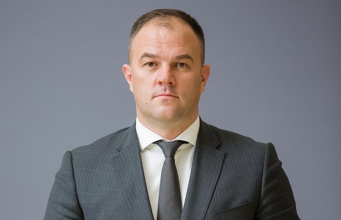 Mitrović: Skandalozno odbijanje kontrolnog saslušanja ministarke zdravlja Borovinić-Bojović