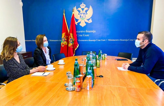 Spajić: Cilj da u naredne tri godine sva djeca u CG imaju dječiji dodatak 