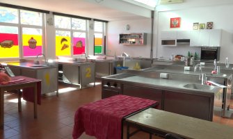 U Budvi otvorena Narodna kuhinja: Niko ne smije da bude gladan