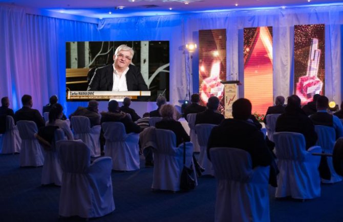 Radulović: Izborili smo se za radna mjesta i ostali na nogama, a ne na respiratoru