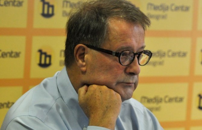 Jakšić: U Srbiji živi između 150 i 200 hiljada građana porijeklom iz CG, dodjeljivanjem državljanstva može se dovesti u pitaje državno -pravi status zemlje 