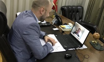 Varhelji:  Parlamentarni dijalog i pravosudne reforme značajni za nastavak procesa evropske integracije