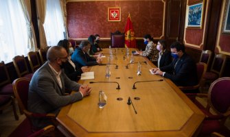 Razmotriti mogućnost održavanja svih lokalnih izbora u jednom danu