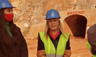 Damjanović obišla Rudnik boksita: Privrednicima olakšice kako bi stimulisali novo zapošljavanje
