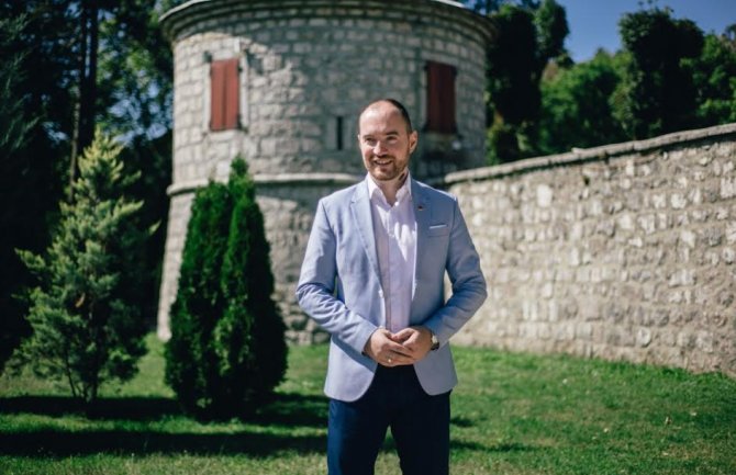 Stanić: Krivokapić nedostojan funkcije koju obavlja