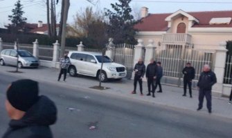 Nikšić: Incident kod kuće Đukanovića