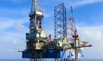 Topaz Driller krenuo prema Crnoj Gori