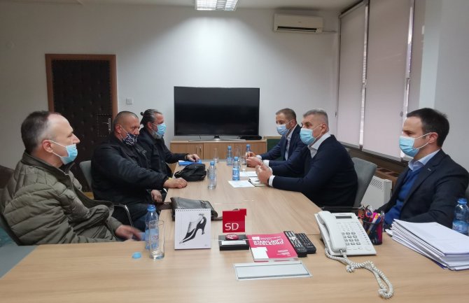 Socijaldemokrate: Vlada hitno da razgovara sa zaposlenima u MA