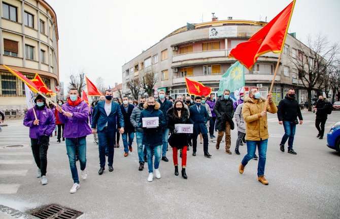 Crno na bijelo: Nikšićani 14. marta da nesrećnu politiku DPS-a pošalju u prošlost