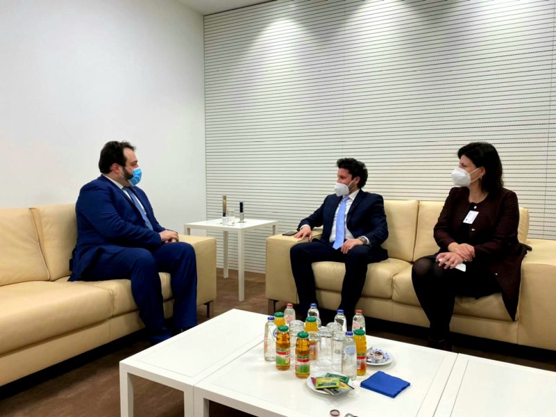 51045944656bab7163d66o