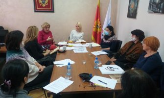 Zaposliti žensku radnu snagu sa sjevera Crne Gore i  obogatiti ponudu nacionalnih parkova