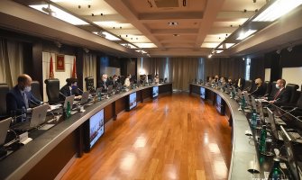 Oni koji žive u inostranstvu da odjave prebivalište; Za sticanje državljanstva uračunati i period privremenog boravka