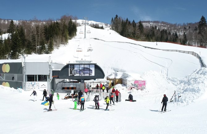 Produžetak zimske turističke sezone: Ski centar Kolašin 1600 ipak otvoren do 11. aprila