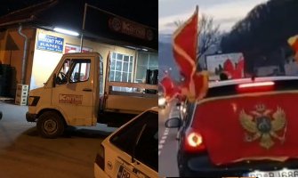 Bijelo Polje: Napad na auto-kolonu i  pokušaj otimanja crnogorske zastave 