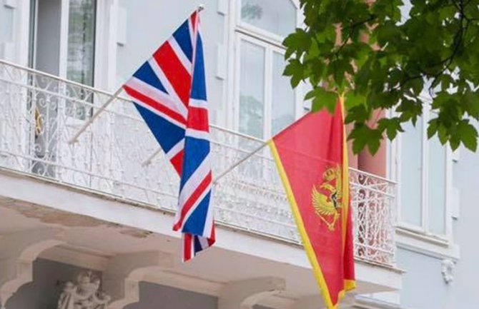 Ambasadori Velike Britanije u CG i BiH: U Srebrenici se desio genocid