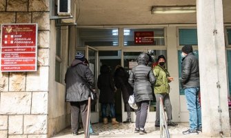 Zdravstvene ustanove usred pandemije bez ljekova koje koriste i kovid pozitivni 