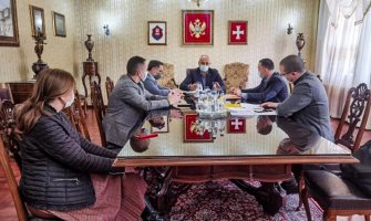 Cetinje: Broj oboljelih skoro prepolovljen, masovna vakcinacija u prostorijama Crvenog krsta