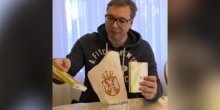 Vučić šalje paket pomoći za penzionere sa vitaminima i mineralima(VIDEO)