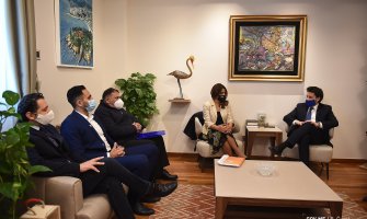 Abazović sa predstavnicima romskih organizacija: Preduzećemo konkretne aktivnosti za poboljšanje položaja romske zajednice