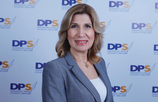 Savković Vukčević: Crkve sa Svetog Stefana poklonjene Srbiji