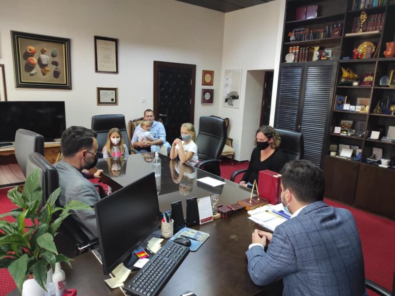 17634968028712434898027568806268475441748767n