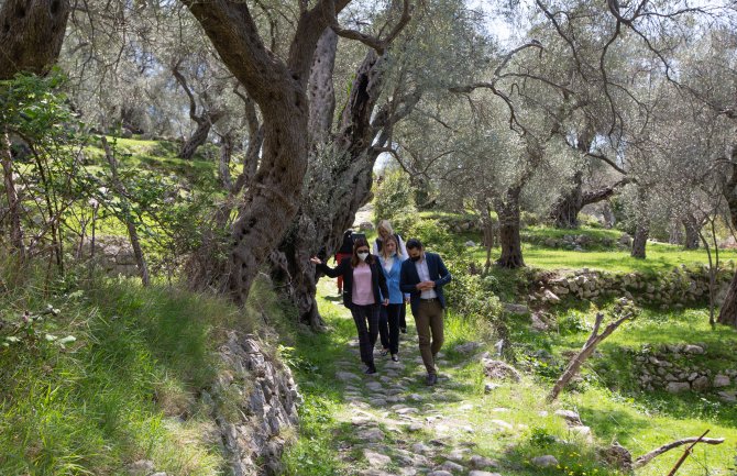Popa u Baru i Ulcinju: Ulaganja EU donose konkretne koristi lokalnom stanovništvu