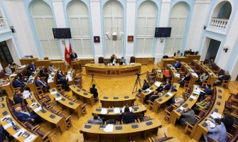 Skupština Prijestonice: Vlada da obrazloži zašto je smanjila kapitalni budžet za Cetinje