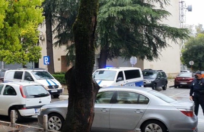 SD: Potpredsjednikova 