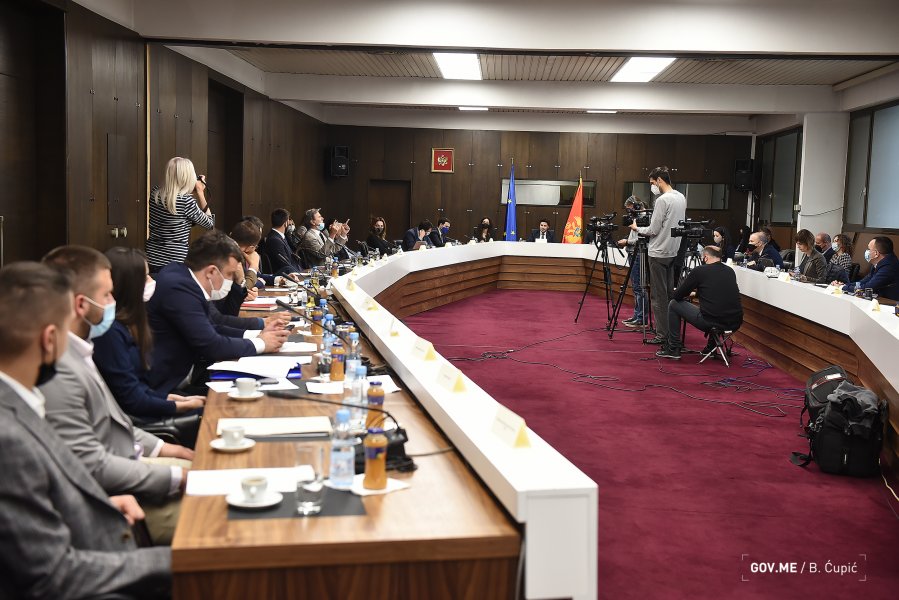 511322530076c54ea871fo