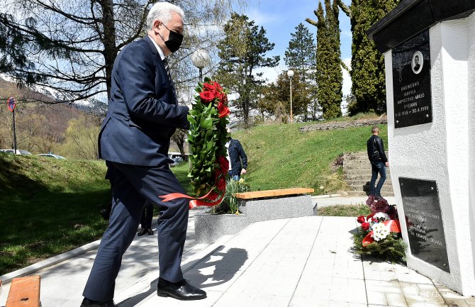 Krivokapić: Zauvijek ćemo pamtiti murinske žrtve