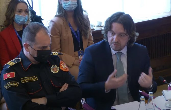 Sekulović: Po prvim informacijama, Kandić nije bio vozač, imao ispod jedan promil alkohola u krvi