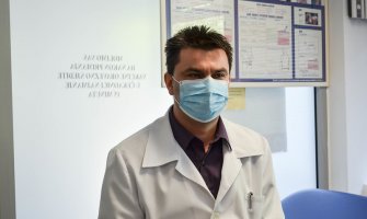 Galić primio Sinofarm vakcinu: Sve dostupne vakcine su sigurne i pouzdane