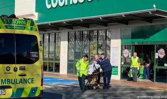 Novi Zeland: Nožem ranio pet osoba u supermarketu