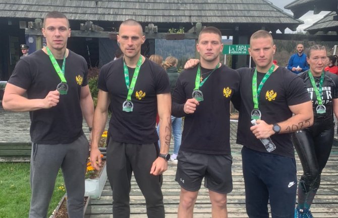  Nagrada za Veličkovića, Šćekića, Kljajića i Nikolića iz Protivterorističke jedinice na takmičenju „Tribalion“ u Srbiji