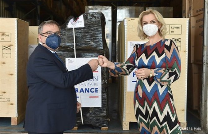 Francuska donirala medicinsku opremu vrijednu 115 000 eura